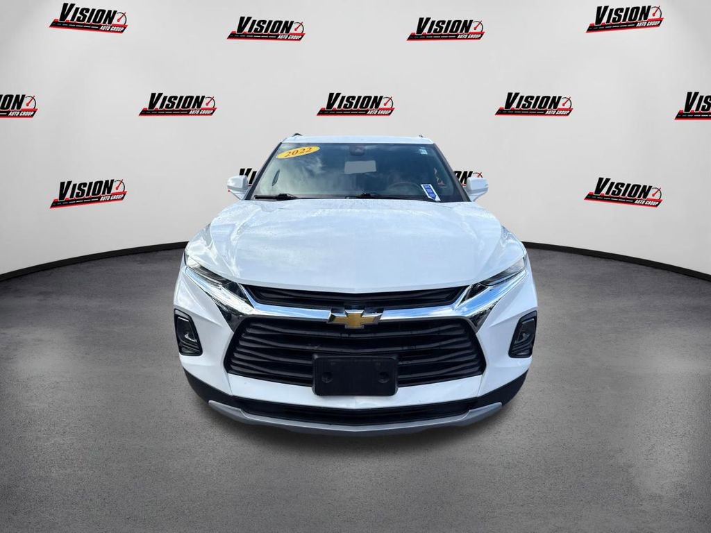 Used 2022 Chevrolet Blazer LT image 2