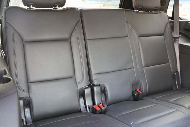 Used 2024 Chevrolet Tahoe High Country image 25