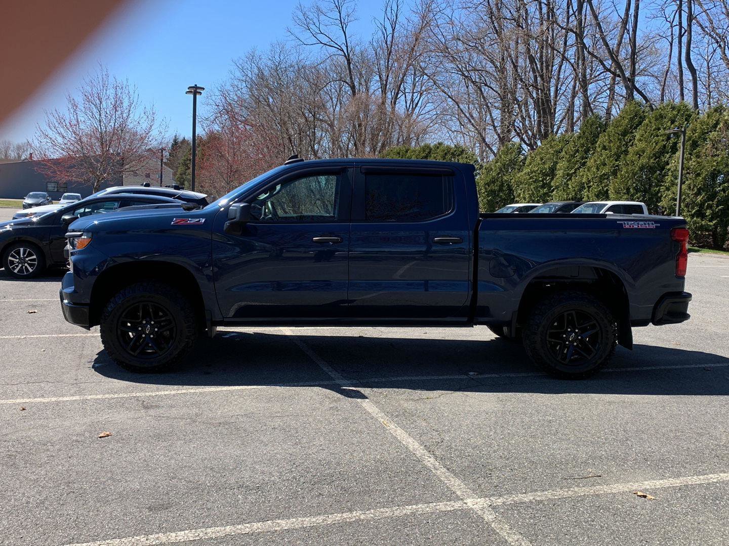 Used 2022 Chevrolet Silverado 1500 Custom Trail Boss image 2