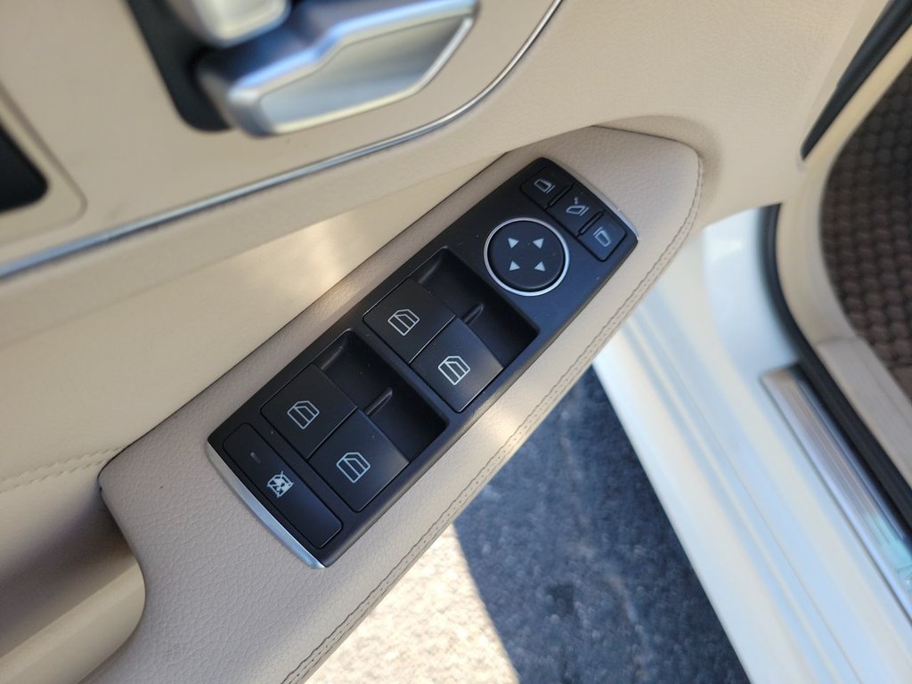 Used 2016 Mercedes-Benz E 350 Sedan image 23