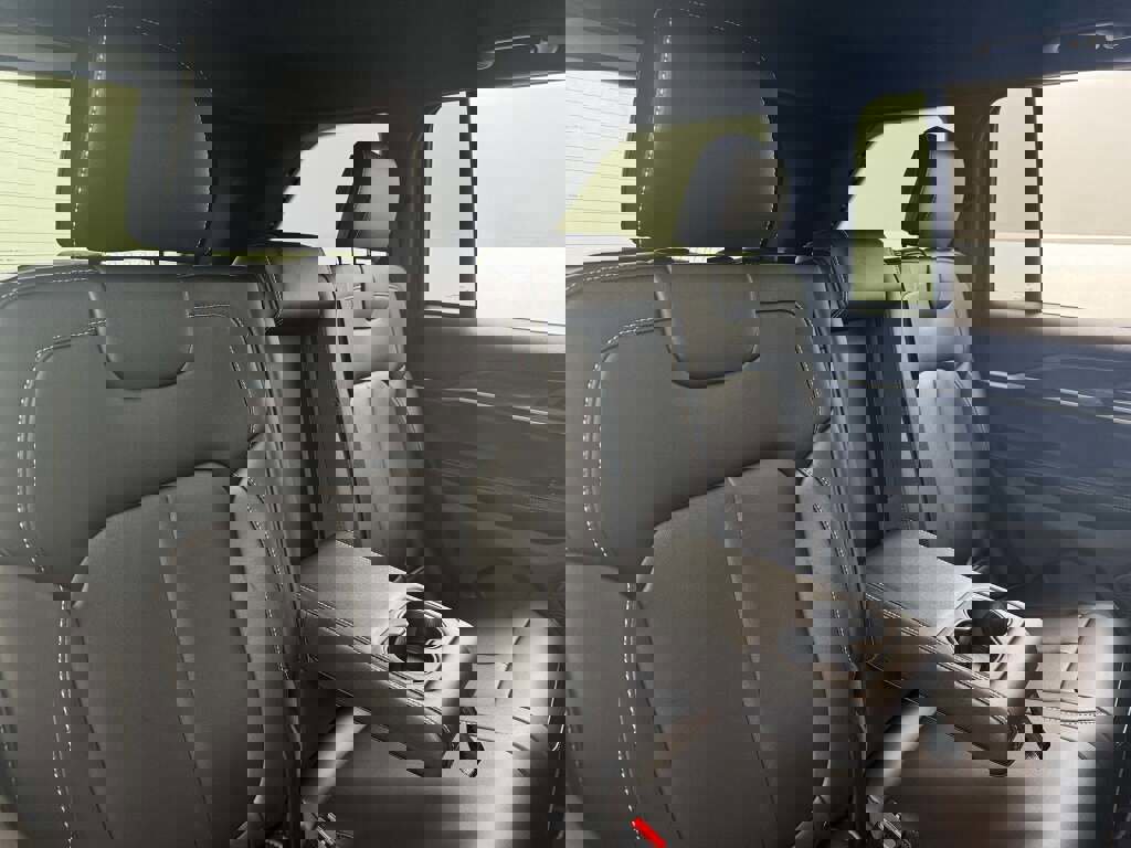 New 2025 Jeep Grand Cherokee Limited w/ Black Appearance Package image 25