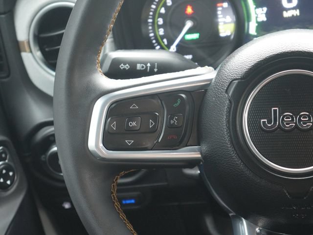 Used 2024 Jeep Wrangler Unlimited Sahara AWD/4WD image 15