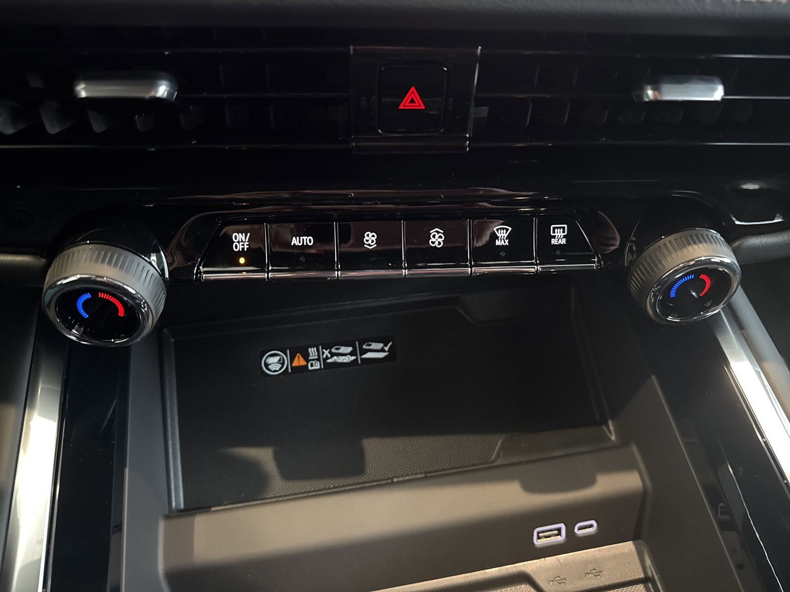 New 2026 Chevrolet Tahoe High Country w/ Sun And Tow Package image 31