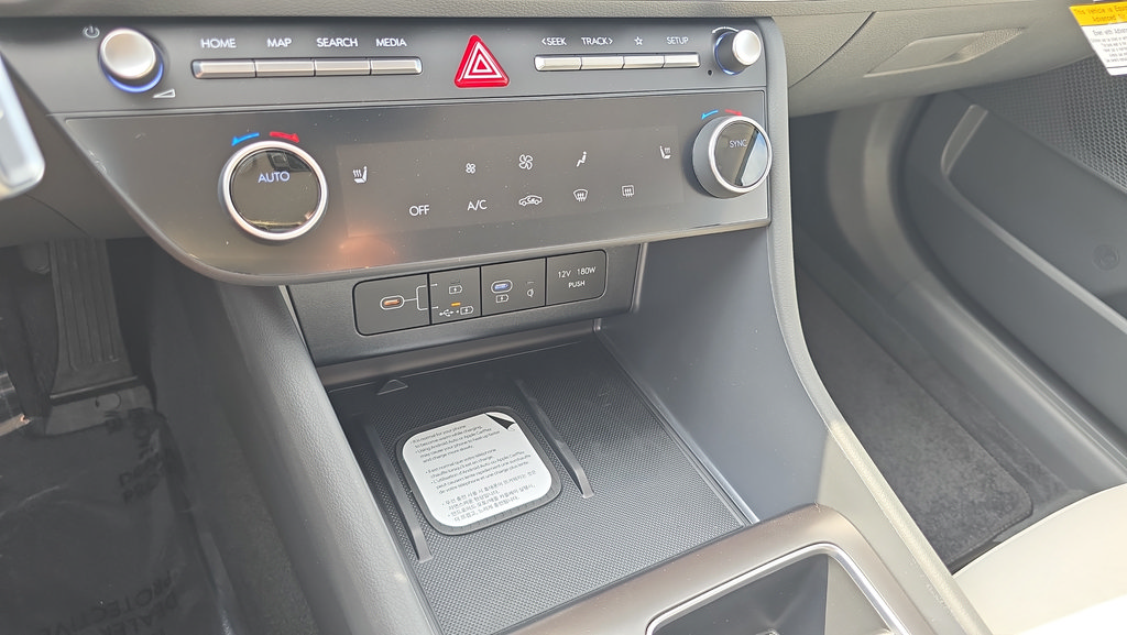 New 2026 Hyundai Sonata SEL FWD image 17