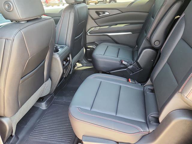 New 2026 Chevrolet Traverse Z71 w/ Enhanced Driving Package image 10