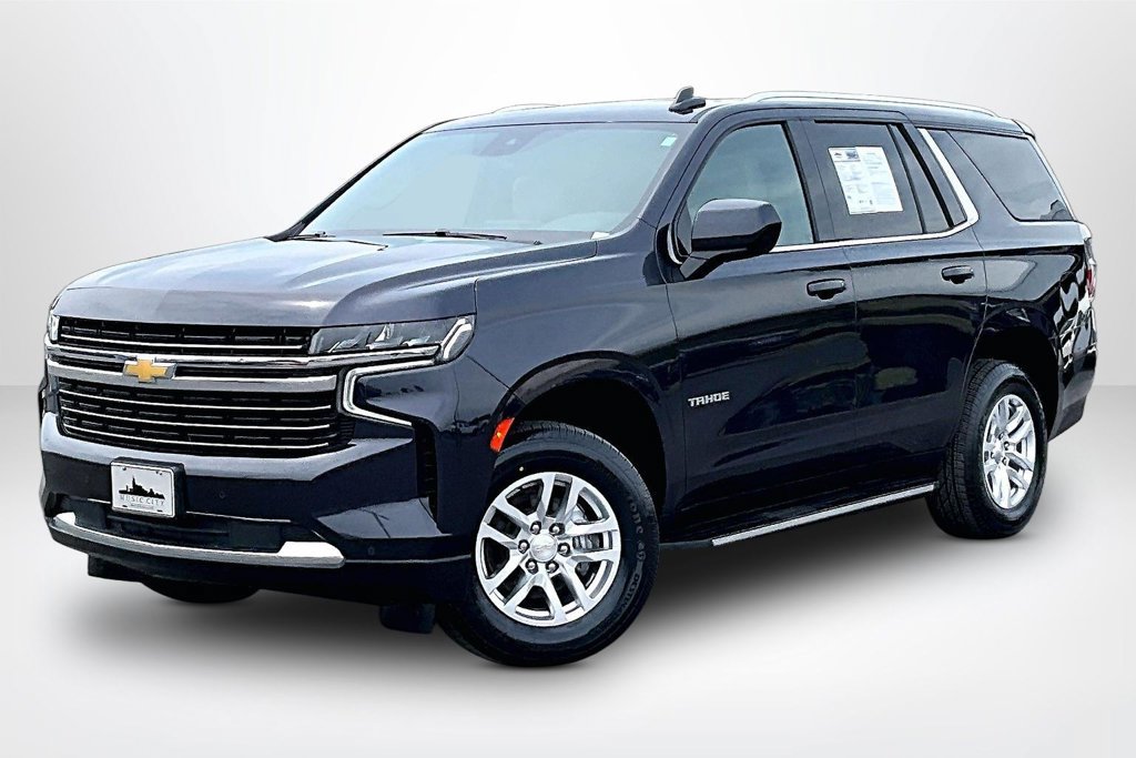 Used 2024 Chevrolet Tahoe LT AWD/4WD image 3