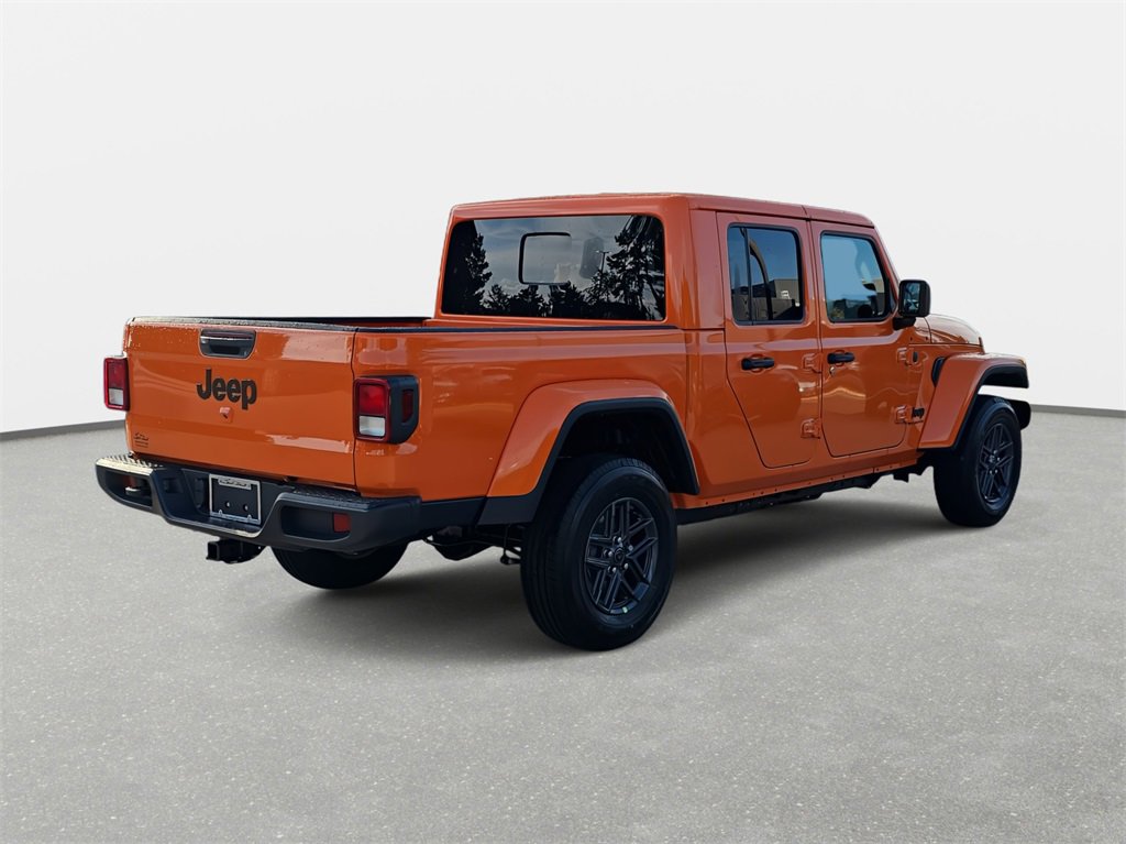 New 2025 Jeep Gladiator Sport image 5