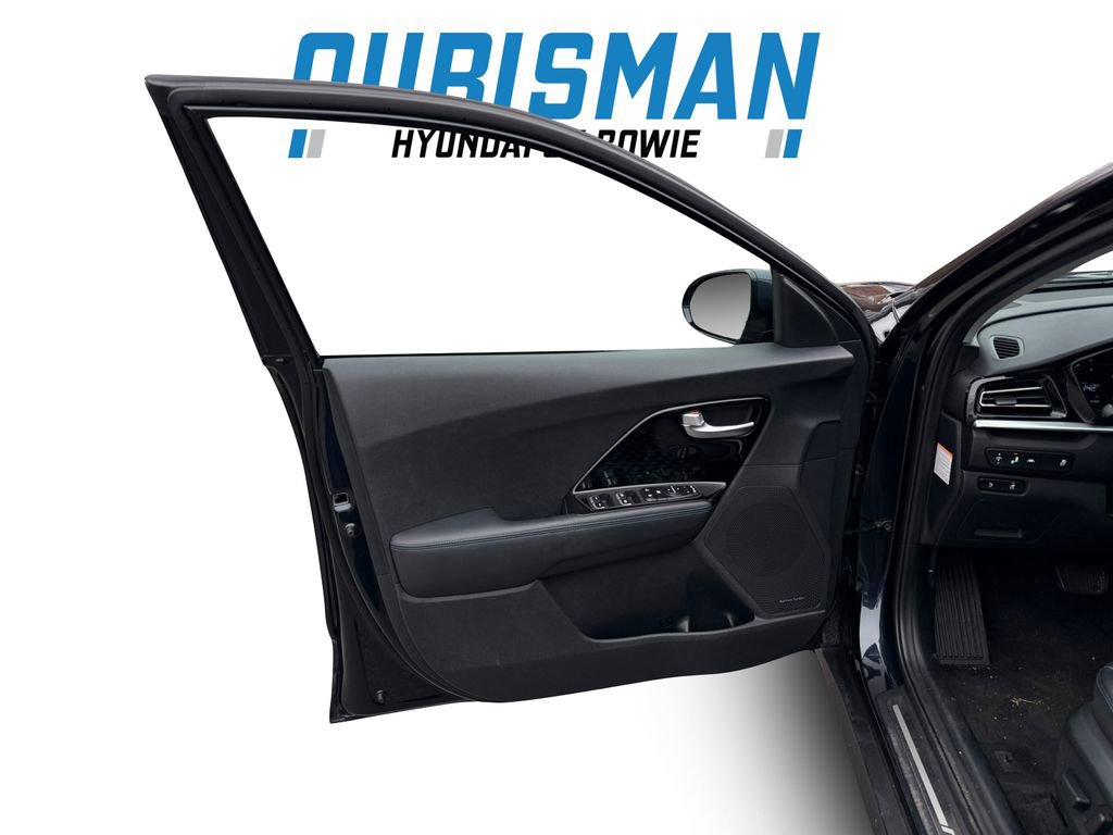 Used 2022 Kia Niro EX Premium image 16