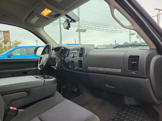 Used 2011 Chevrolet Silverado 1500 LT w/ All-Star Edition AWD/4WD image 30