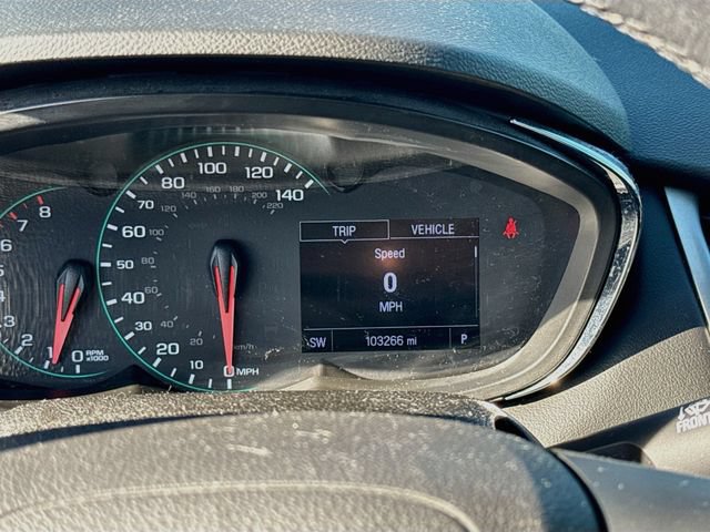 Used 2020 Chevrolet Trax LT w/ LT Convenience Package AWD/4WD image 16