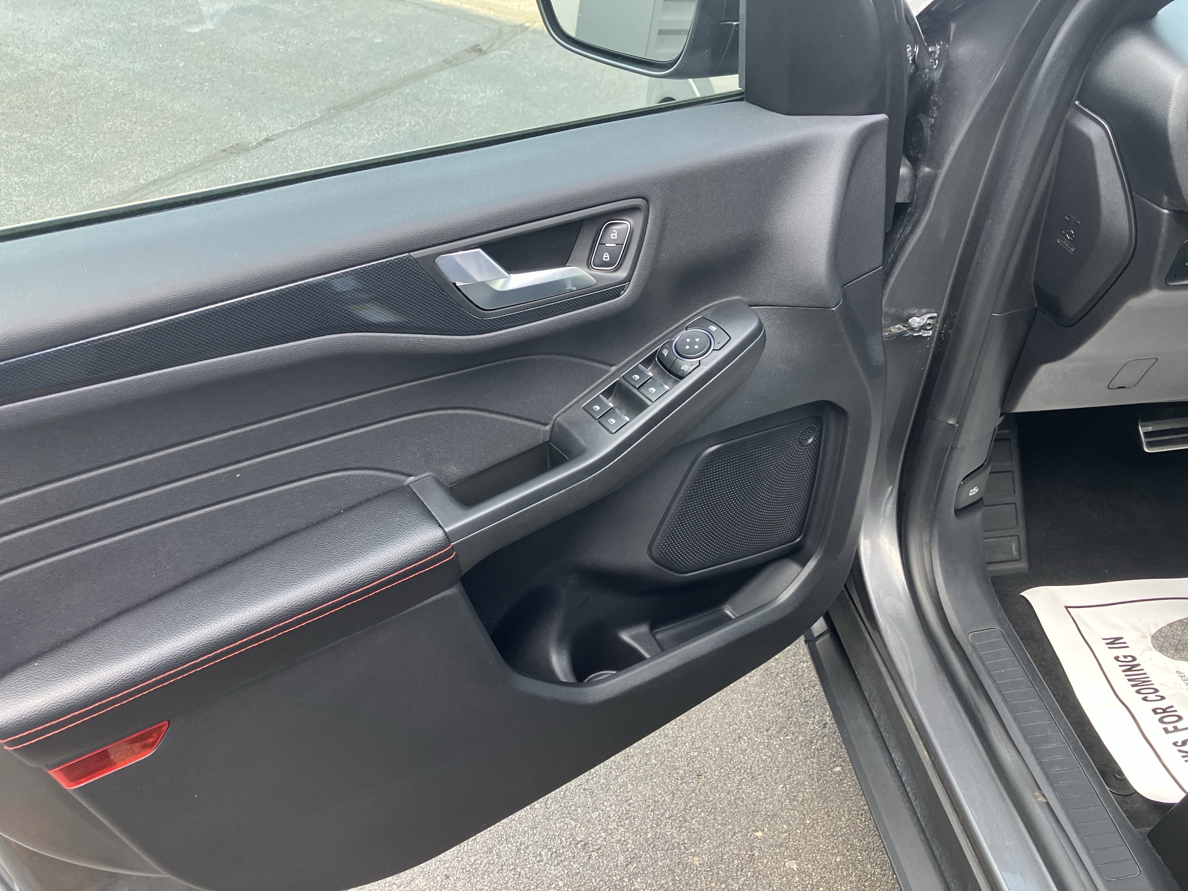 Used 2024 Ford Escape ST-Line w/ Tech Pack #1 image 19