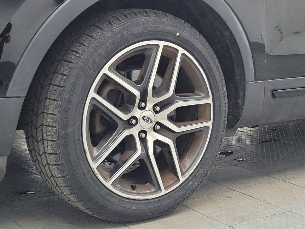 Used 2016 Ford Explorer Sport image 31