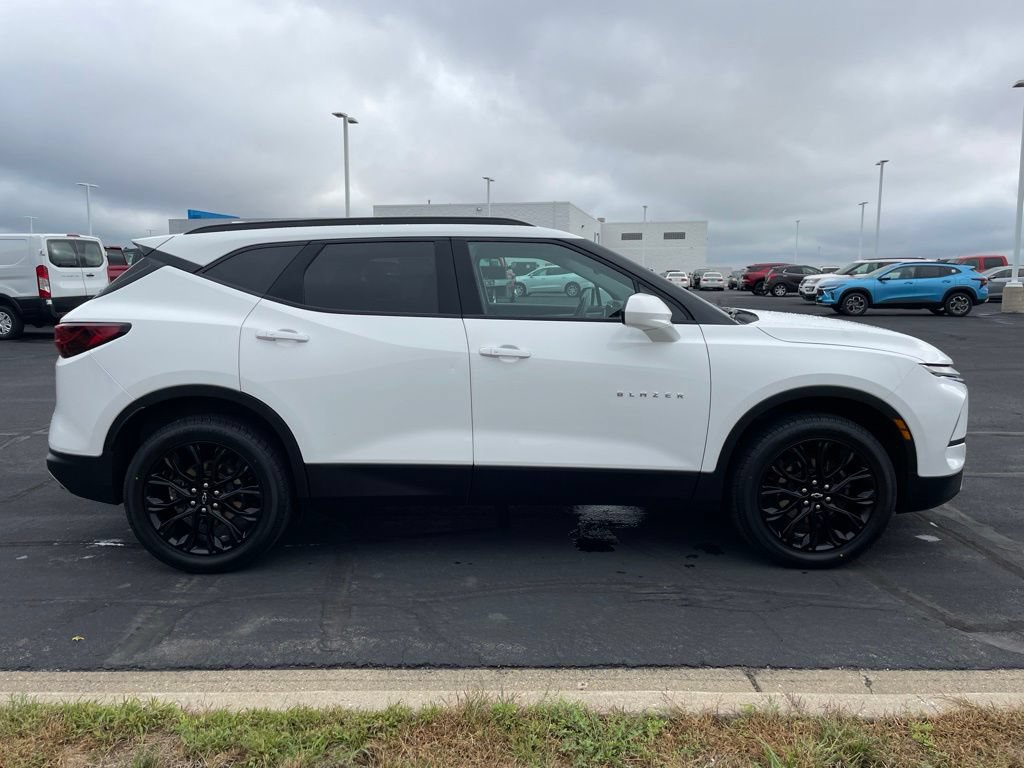 Used 2024 Chevrolet Blazer LT w/ Convenience Package AWD/4WD image 6