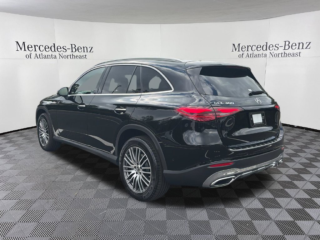 Used 2026 Mercedes-Benz GLC 300 4MATIC image 5