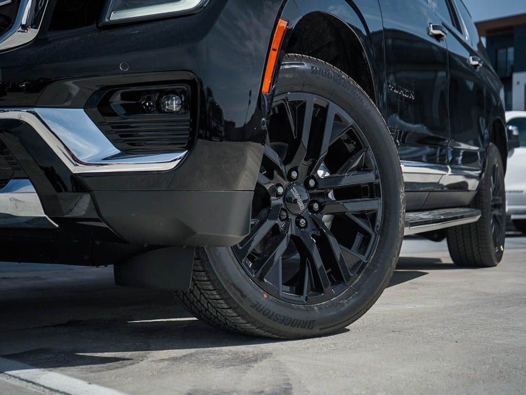 New 2026 GMC Yukon XL Elevation w/ Elevation Premium Package AWD/4WD image 6