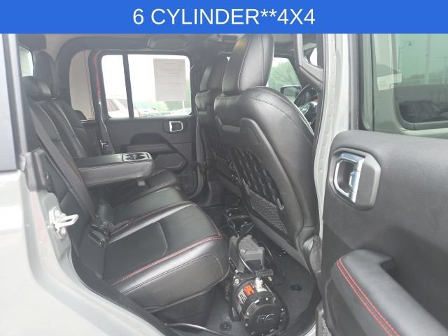 Used 2022 Jeep Gladiator Rubicon w/ Cold Weather Group AWD/4WD image 60