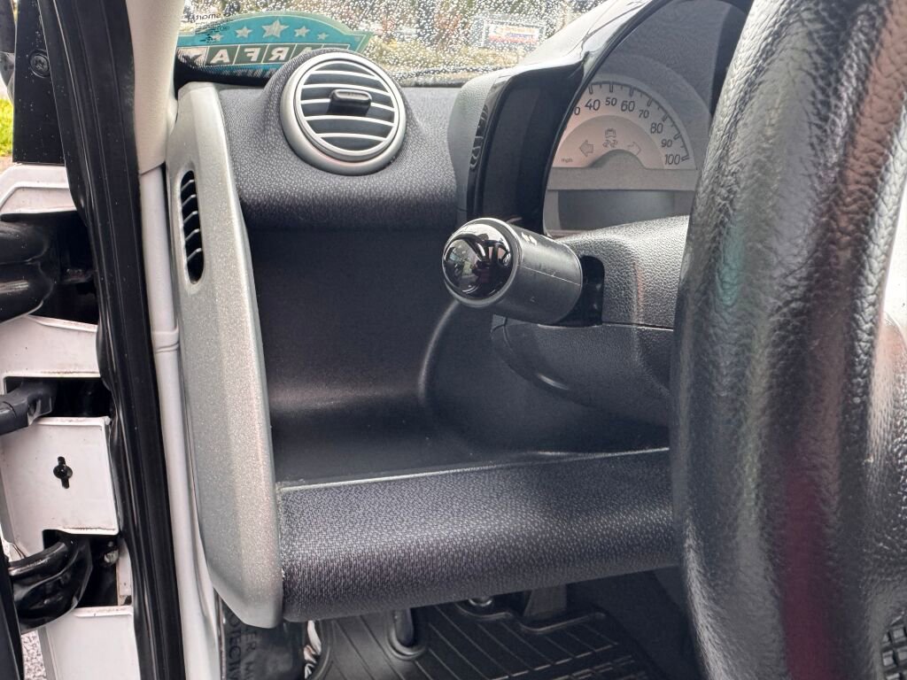 Used 2016 smart fortwo electric drive RWD image 17