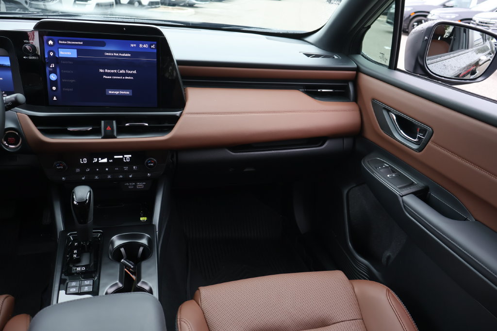 Certified 2026 Subaru Outback Touring AWD/4WD image 17