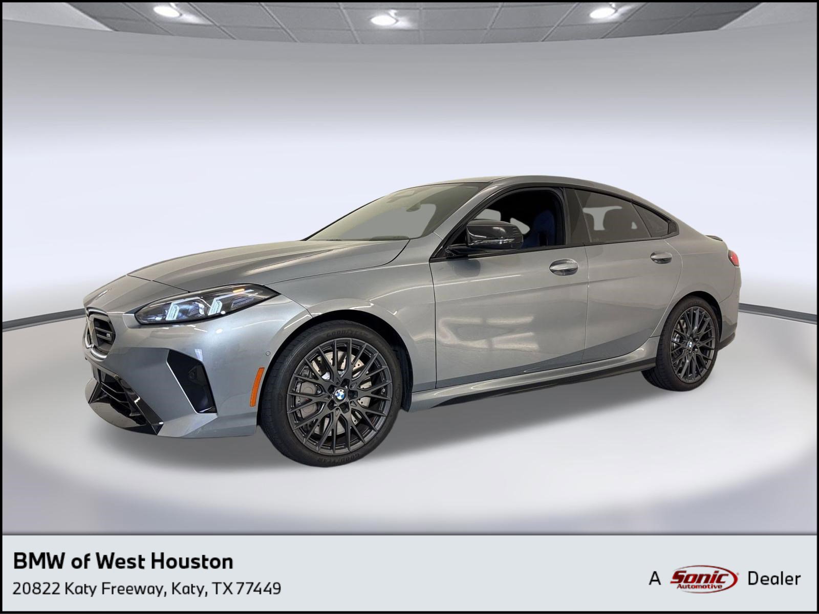 Used 2025 BMW M235i xDrive w/ M Performance Package AWD/4WD image 1