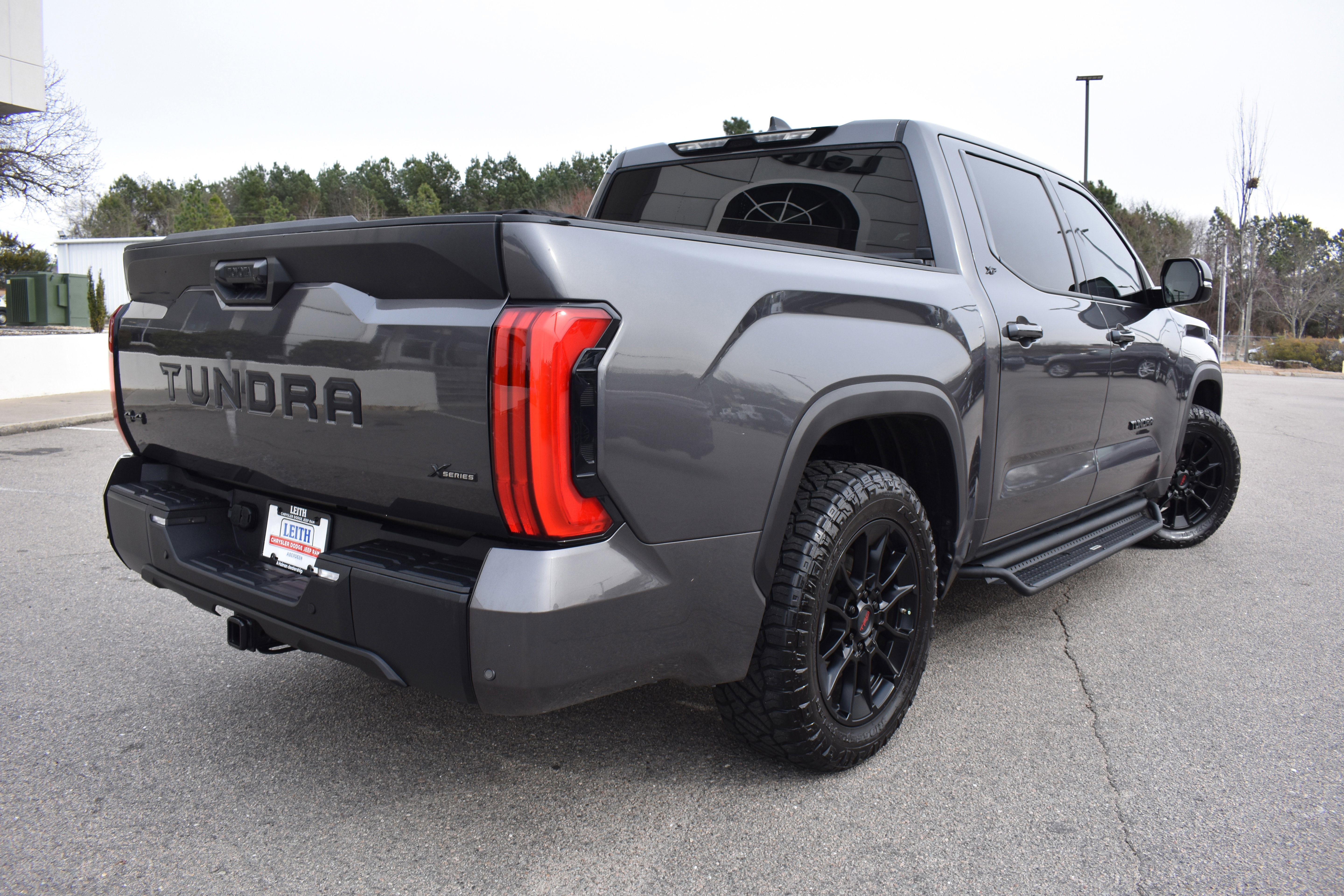 Used 2023 Toyota Tundra SR5 w/ SR5 Premium Package image 9