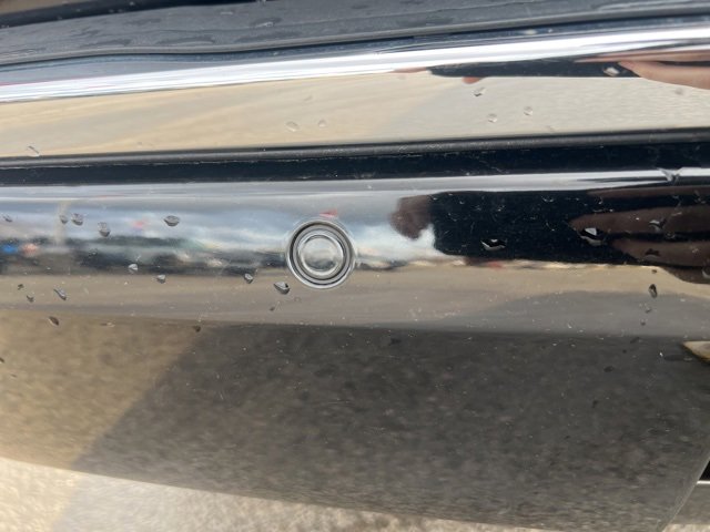 Used 2018 Chevrolet Tahoe Premier image 12