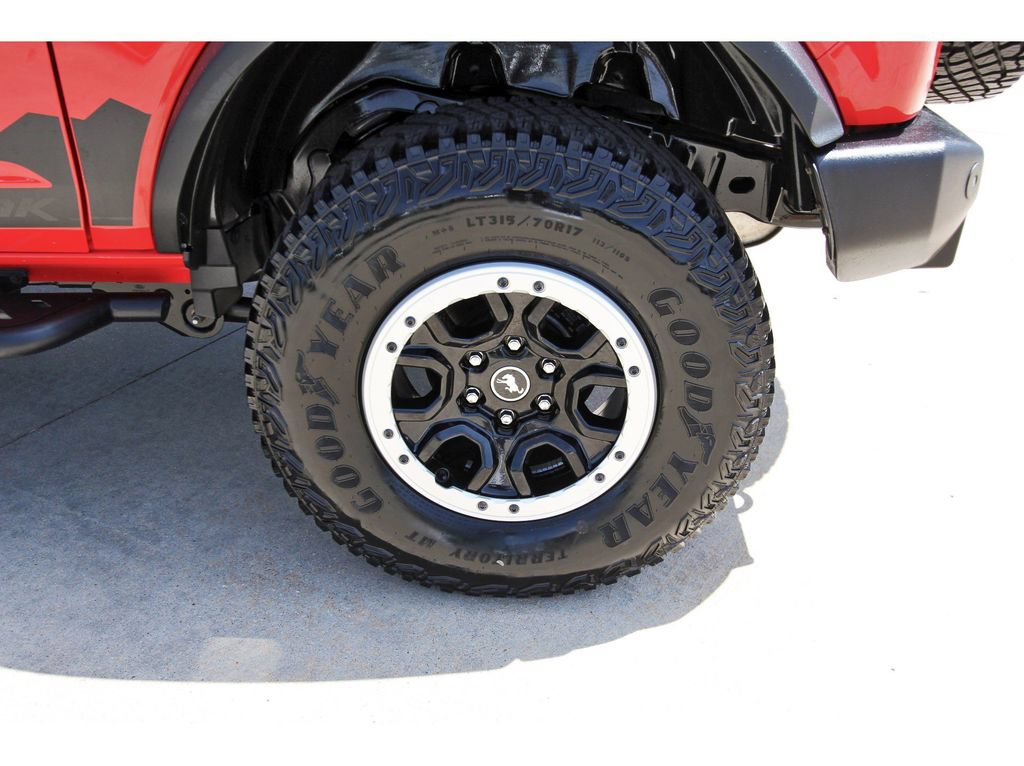 Used 2022 Ford Bronco 2-Door AWD/4WD image 6