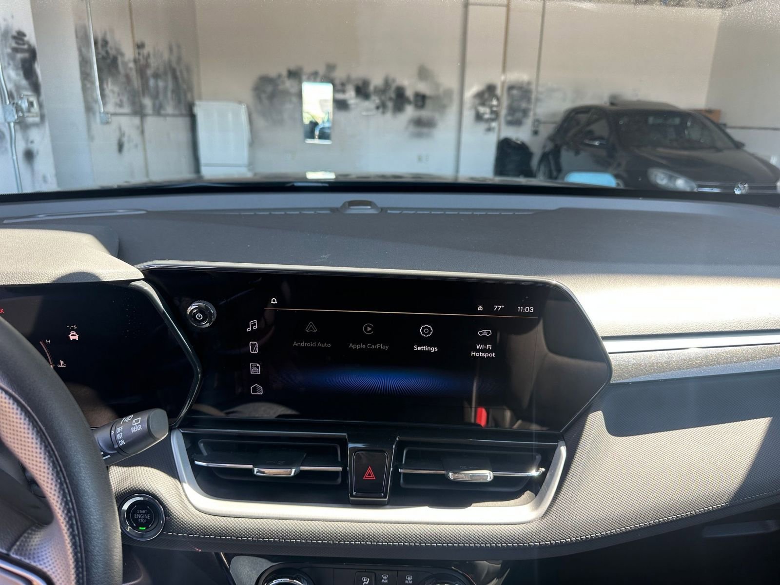 Used 2024 Chevrolet TrailBlazer LT w/ Driver Confidence Package image 18