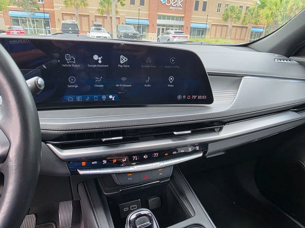 Used 2024 Cadillac XT4 Premium Luxury AWD/4WD image 16