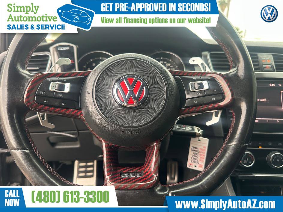 Used 2017 Volkswagen Golf 4-Door FWD image 21