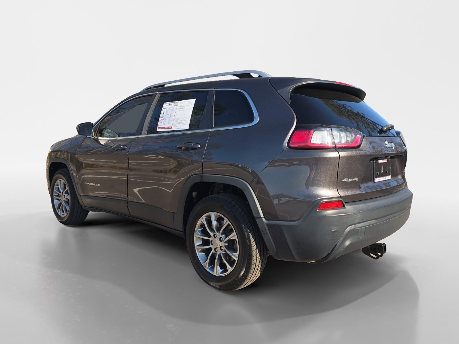 Used 2019 Jeep Cherokee Latitude Plus video 3