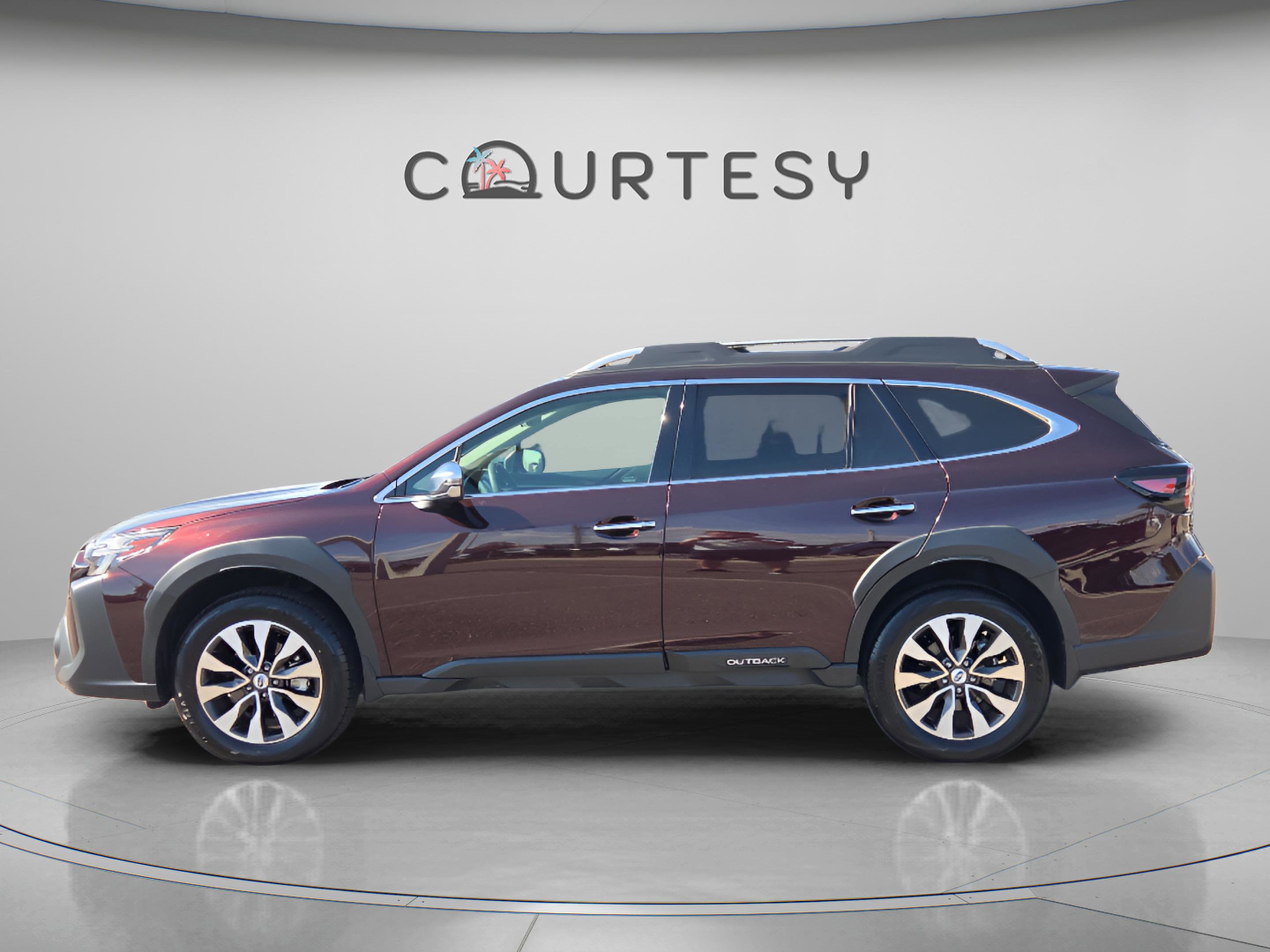 Used 2025 Subaru Outback Touring XT w/ Popular Package #2 image 3