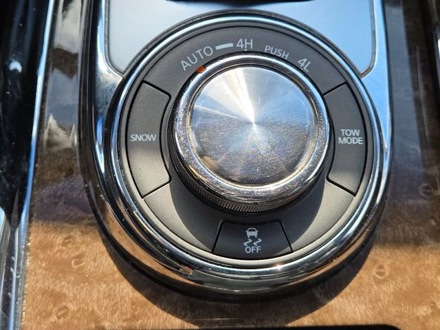 Used 2017 INFINITI QX80 4WD image 19