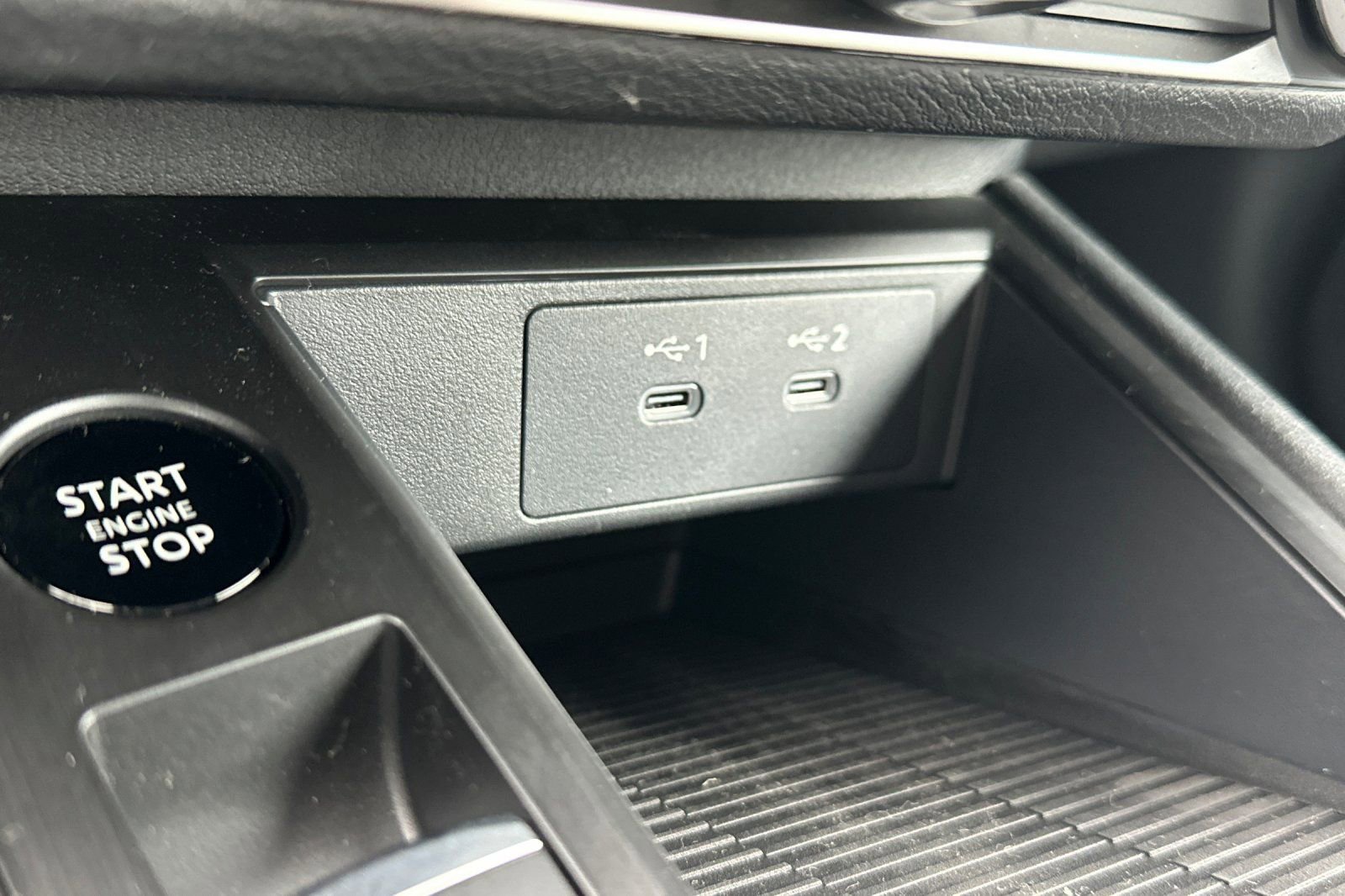 New 2026 Nissan Kicks S image 33