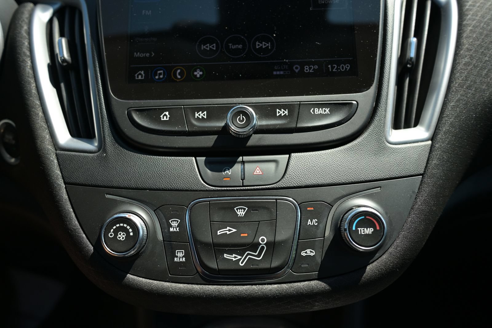 Used 2022 Chevrolet Malibu RS FWD image 3