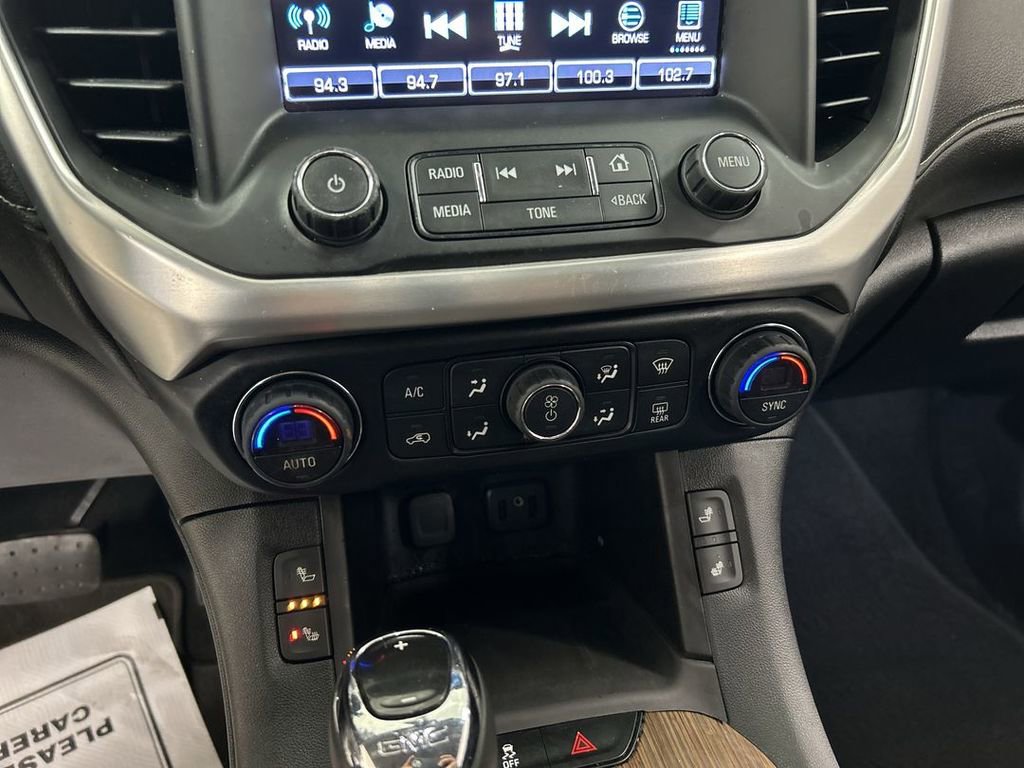 Used 2018 GMC Acadia SLE w/ Driver Alert Package I AWD/4WD image 16