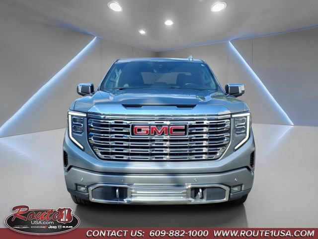 Used 2024 GMC Sierra 1500 Denali w/ Denali Reserve Package AWD/4WD image 9