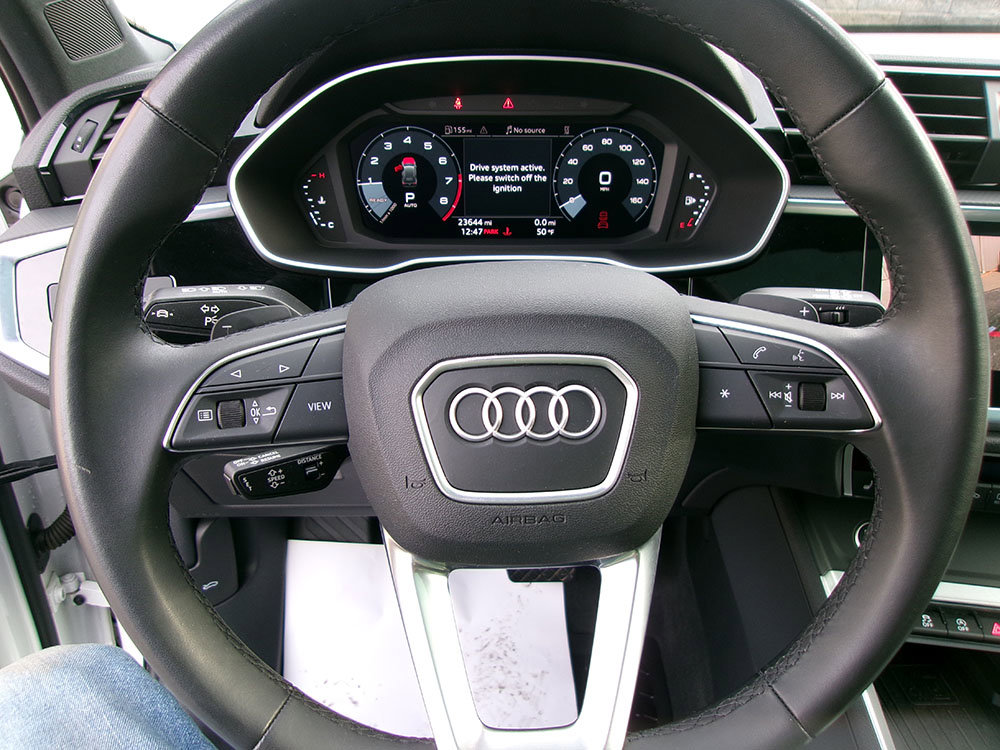 Used 2023 Audi Q3 2.0T Premium Plus w/ Premium Plus Package image 21