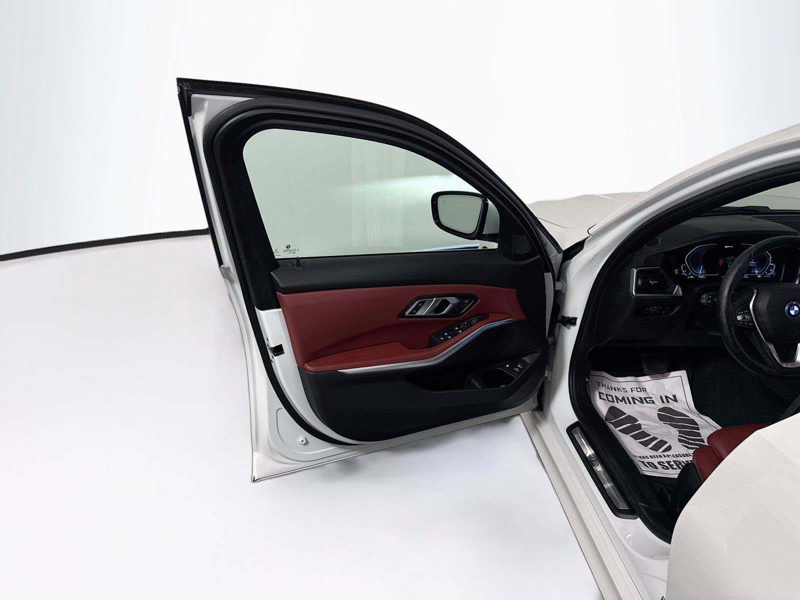 Used 2022 BMW 330e w/ Driving Assistance Package RWD image 11