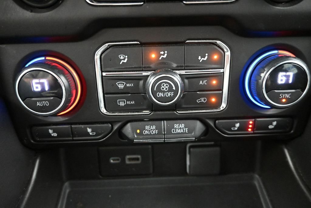 Used 2021 Chevrolet Tahoe LT AWD/4WD image 23