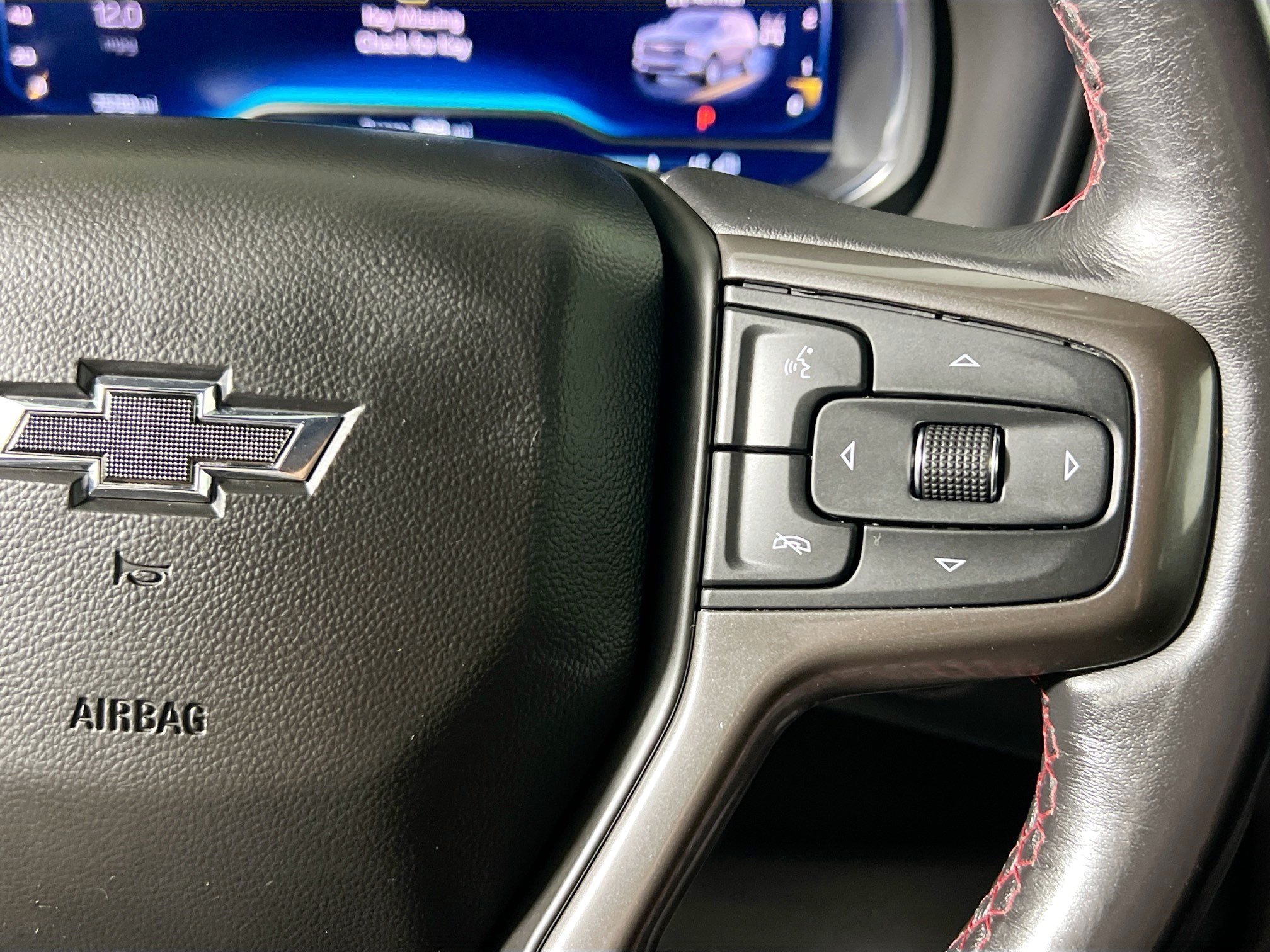 Used 2022 Chevrolet Tahoe RST AWD/4WD image 19