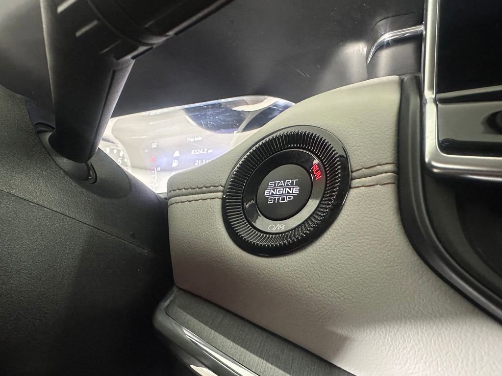 Used 2022 Jeep Compass Limited image 16