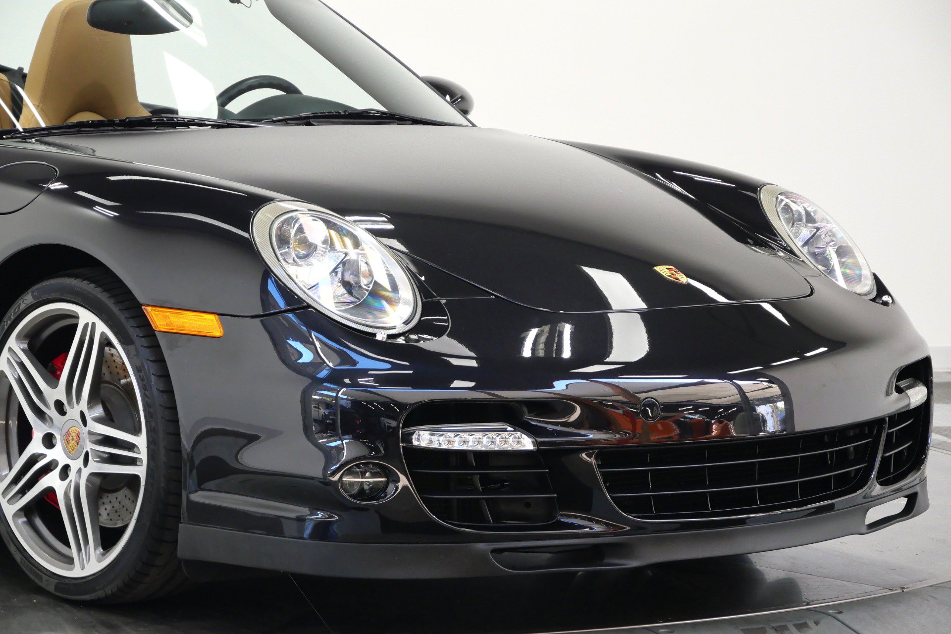 Used 2008 Porsche 911 Turbo AWD/4WD image 46