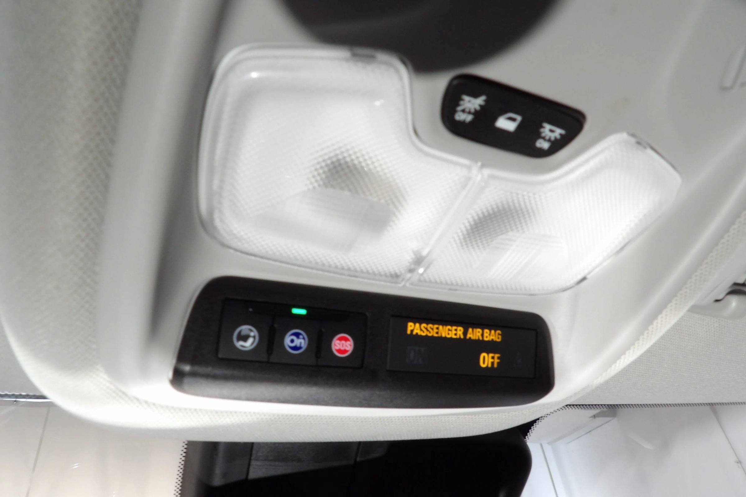 Used 2023 Chevrolet TrailBlazer LS FWD image 19