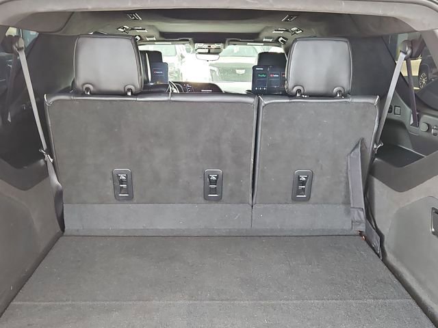 Used 2022 Cadillac Escalade ESV Sport Platinum w/ LPO, ONYX Package image 11