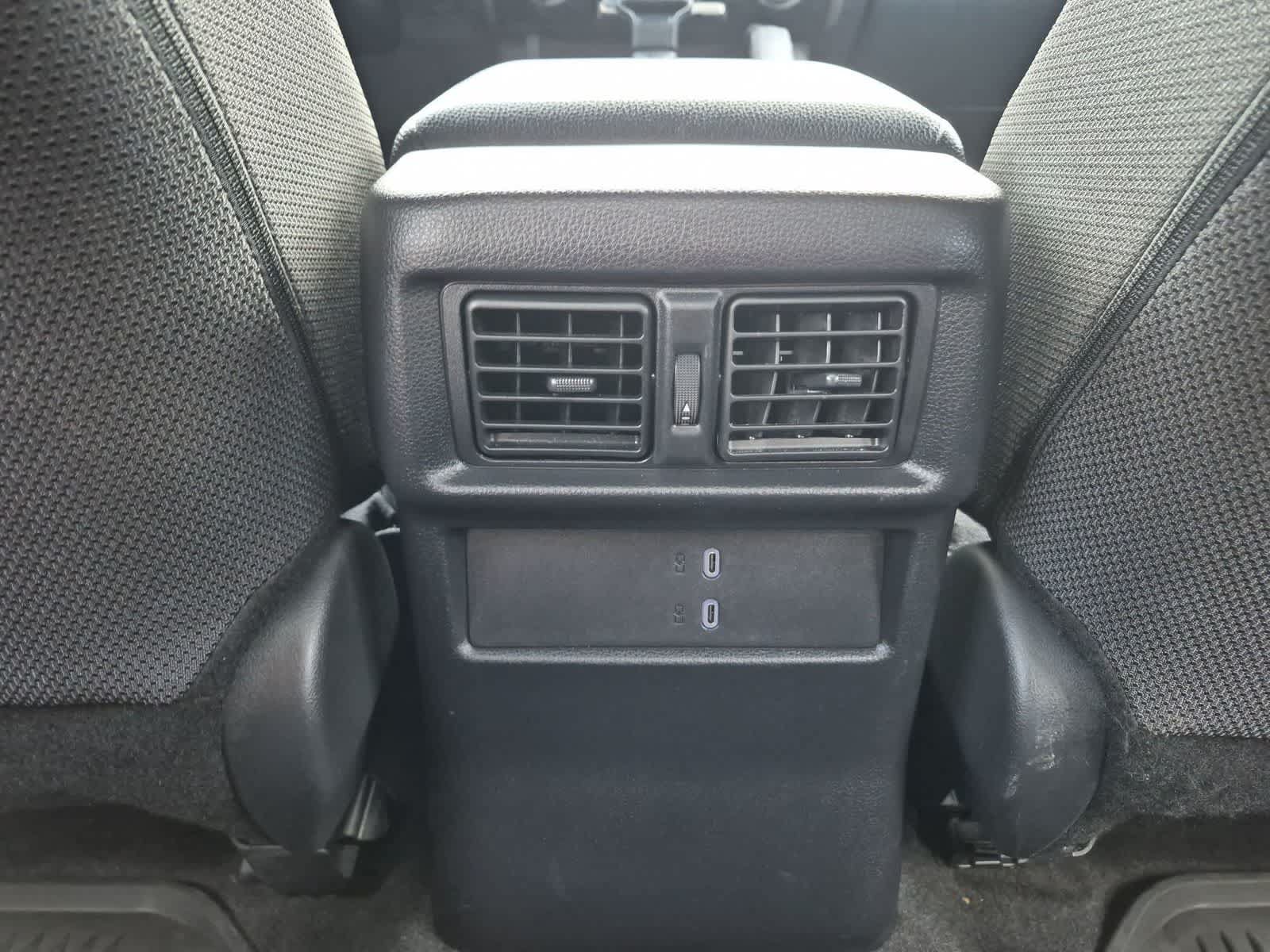 Used 2025 Toyota 4Runner SR5 AWD/4WD image 20