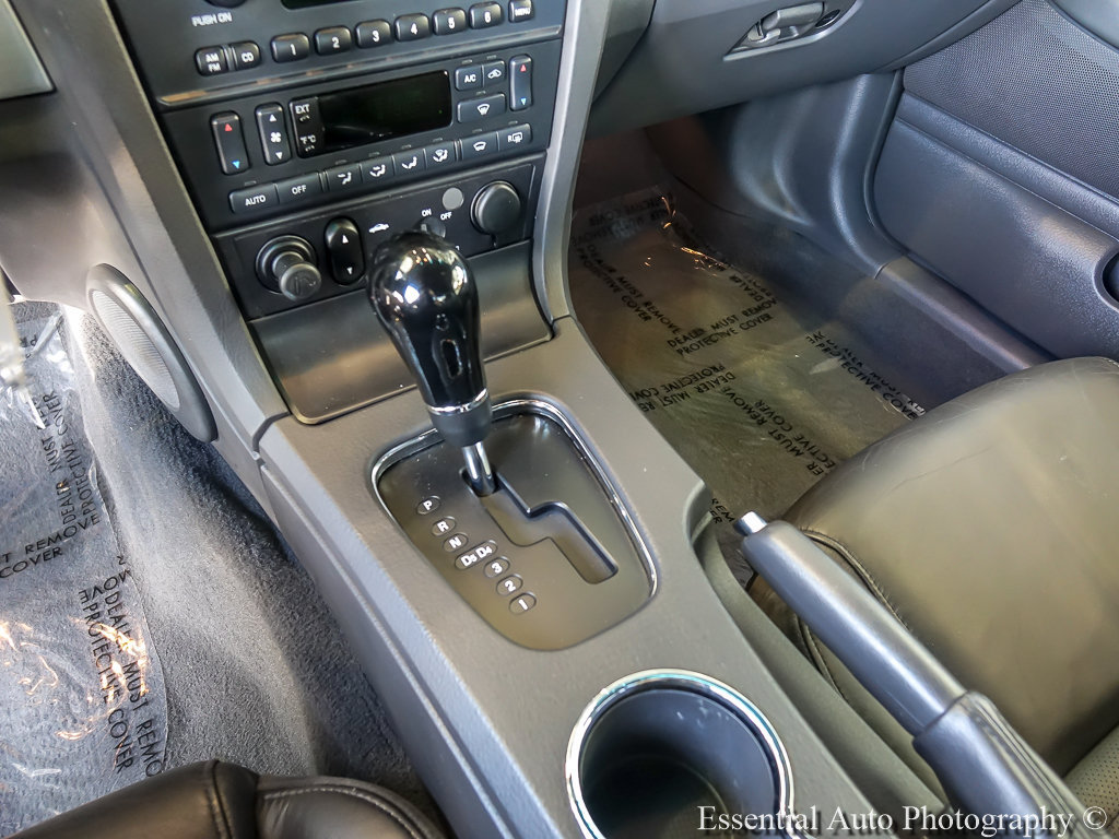 Used 2002 Ford Thunderbird RWD image 15
