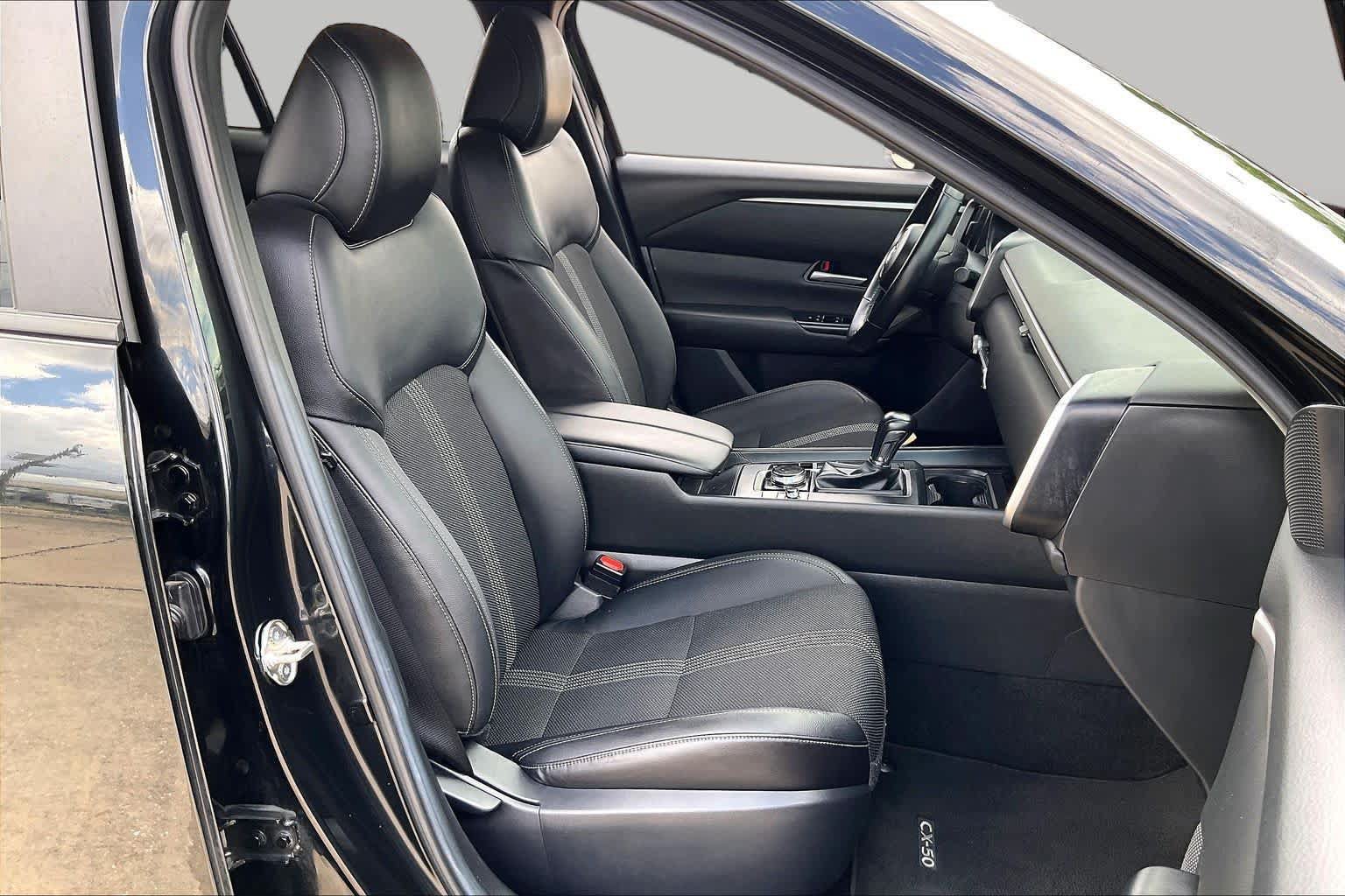 Used 2025 MAZDA CX-50 AWD 2.5 S w/ Preferred Package image 9