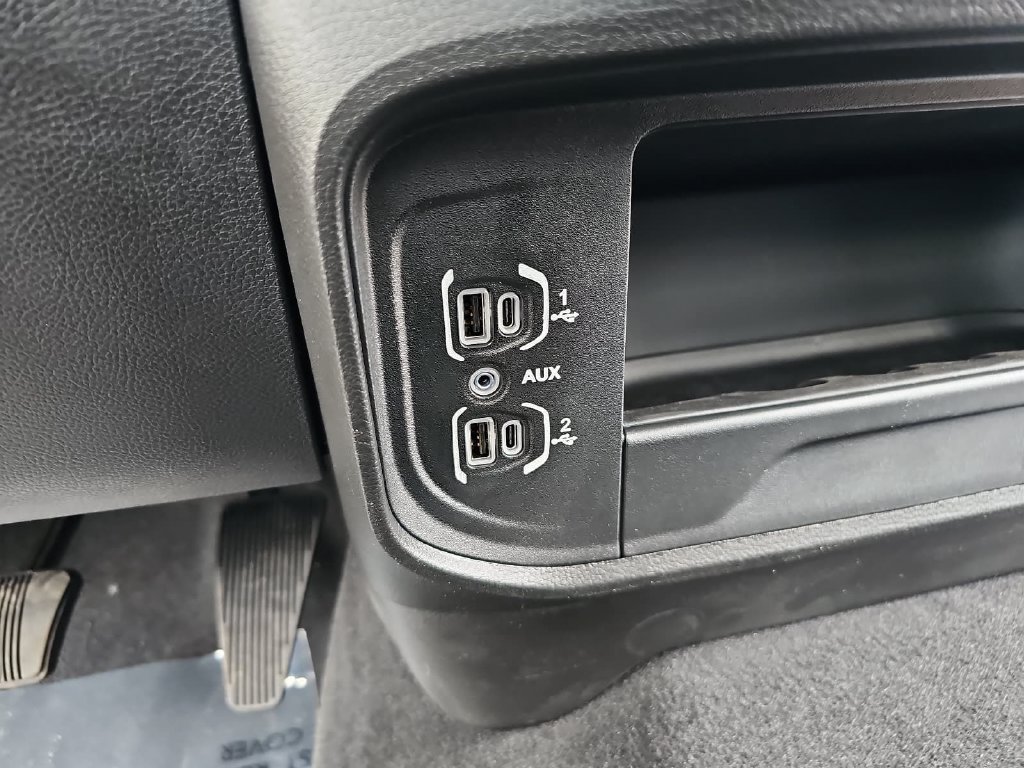 New 2027 RAM 2500 Tradesman AWD/4WD image 25