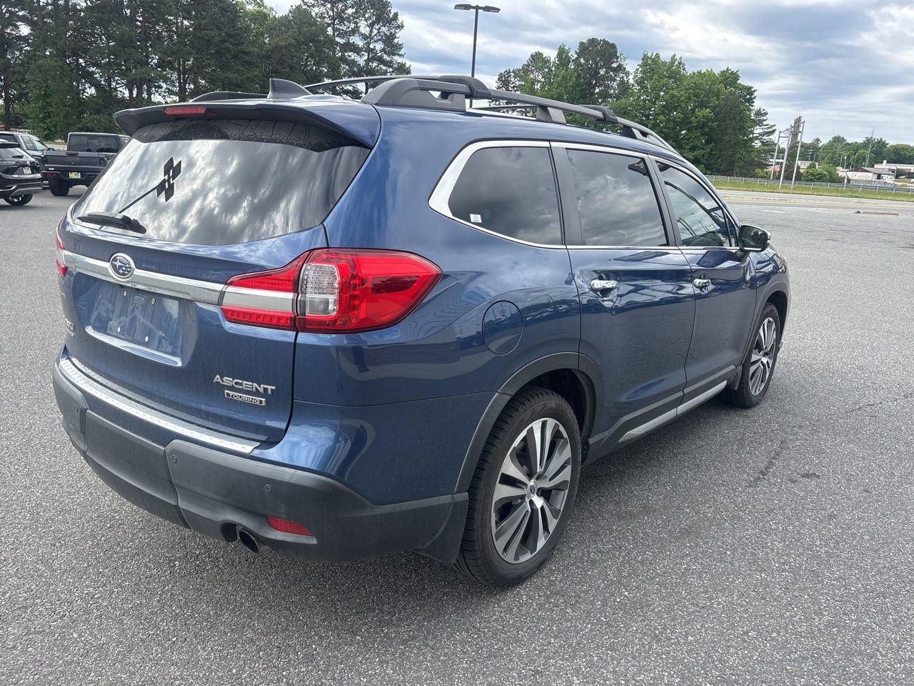 Used 2019 Subaru Ascent Touring w/ Popular Package #2 AWD/4WD image 8