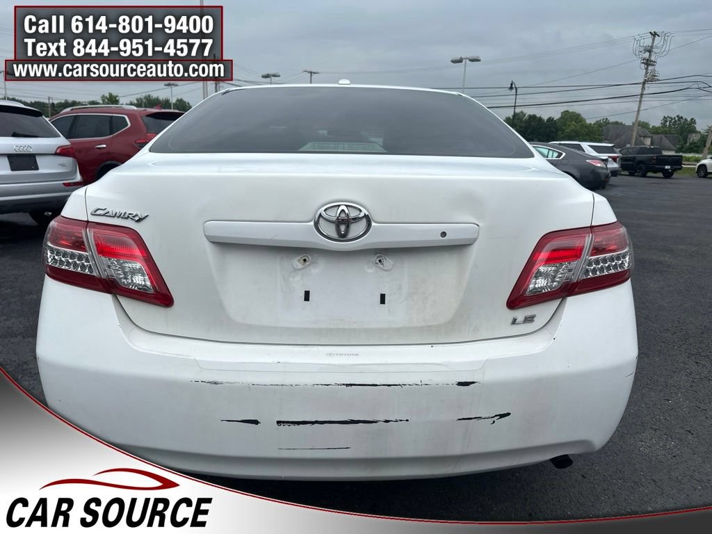 Used 2011 Toyota Camry LE w/ LE Extra-Value Pkg FWD image 5